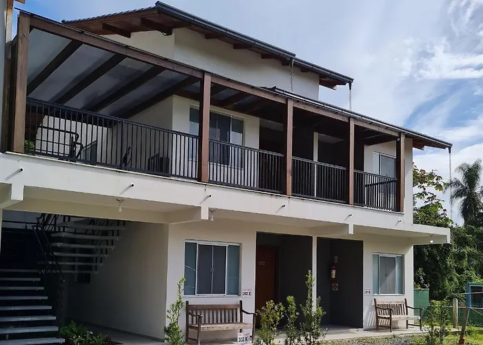 Ipe Eco Village